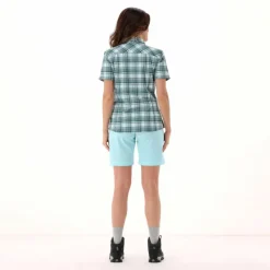 Camicia da donna a maniche corte con fantasia a quadri