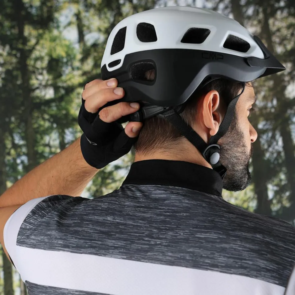 Casco mtb per adulti