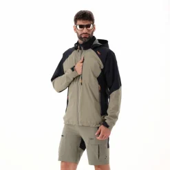 Giacca impermeabile da uomo in ripstop