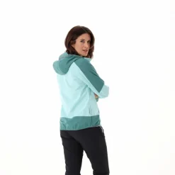 Giacca in Softshell extralight con cappuccio da Donna
