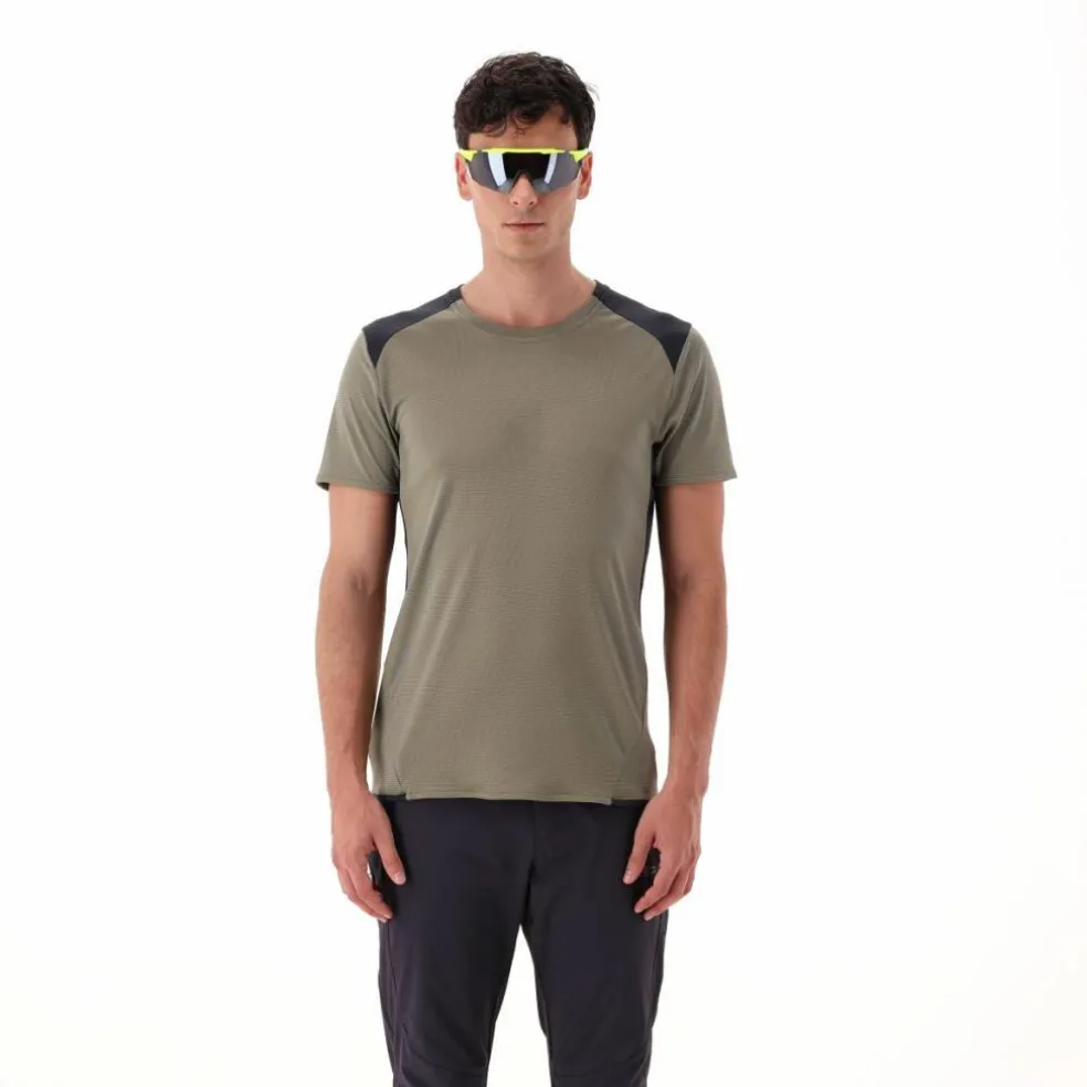 T shirt Unlimitech da uomo con inserti in mesh